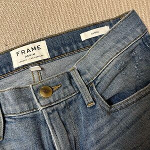 FRAME Denim Mid Rise